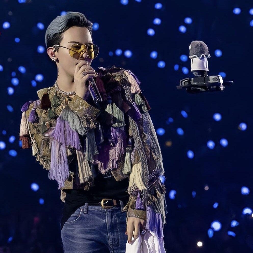Latest photo of G-DRAGON (BIGBANG)