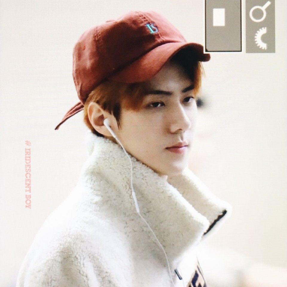 세훈 (EXO)의 최신 사진