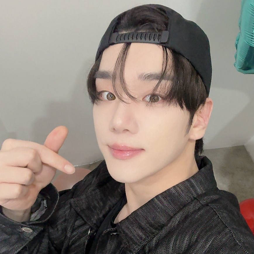 Recent activity shot of Kim Byeongkwan (A.C.E)