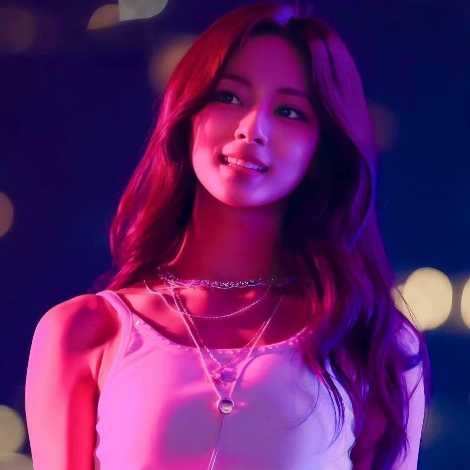 쯔위 (TWICE)의 최신 사진