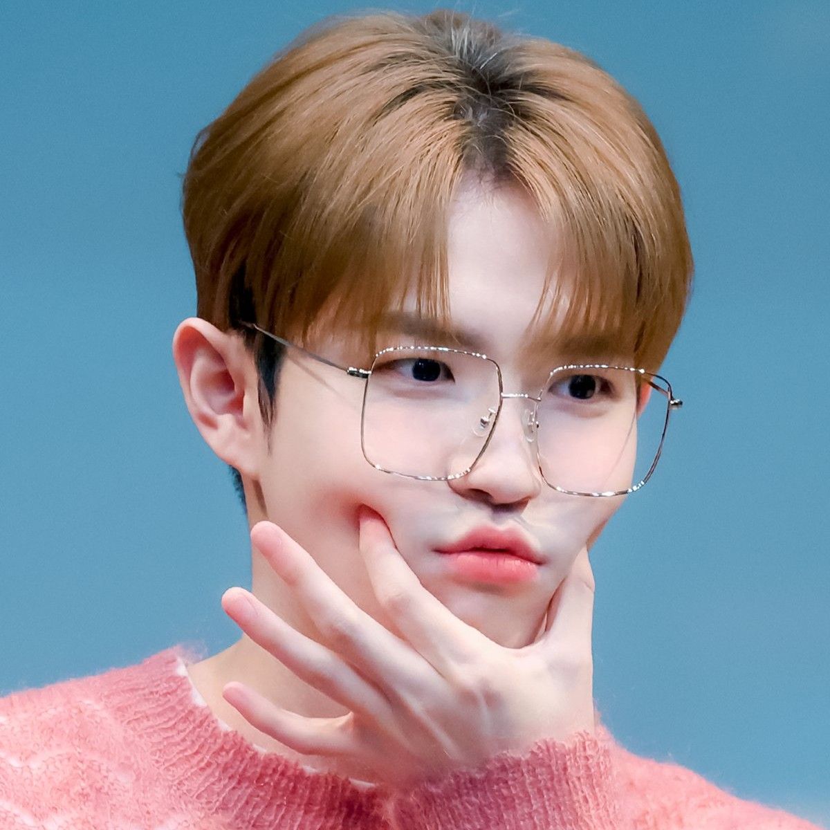 金在奂的最新活动照片