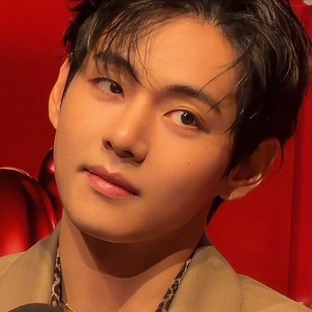 V (BTS)の最新写真