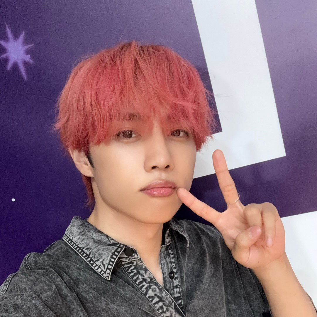 Behind-the-scenes cut of Sunwoo (THE BOYZ)