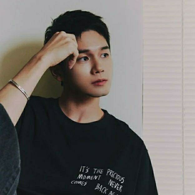 A moment captured by Ong Seongwu's fan