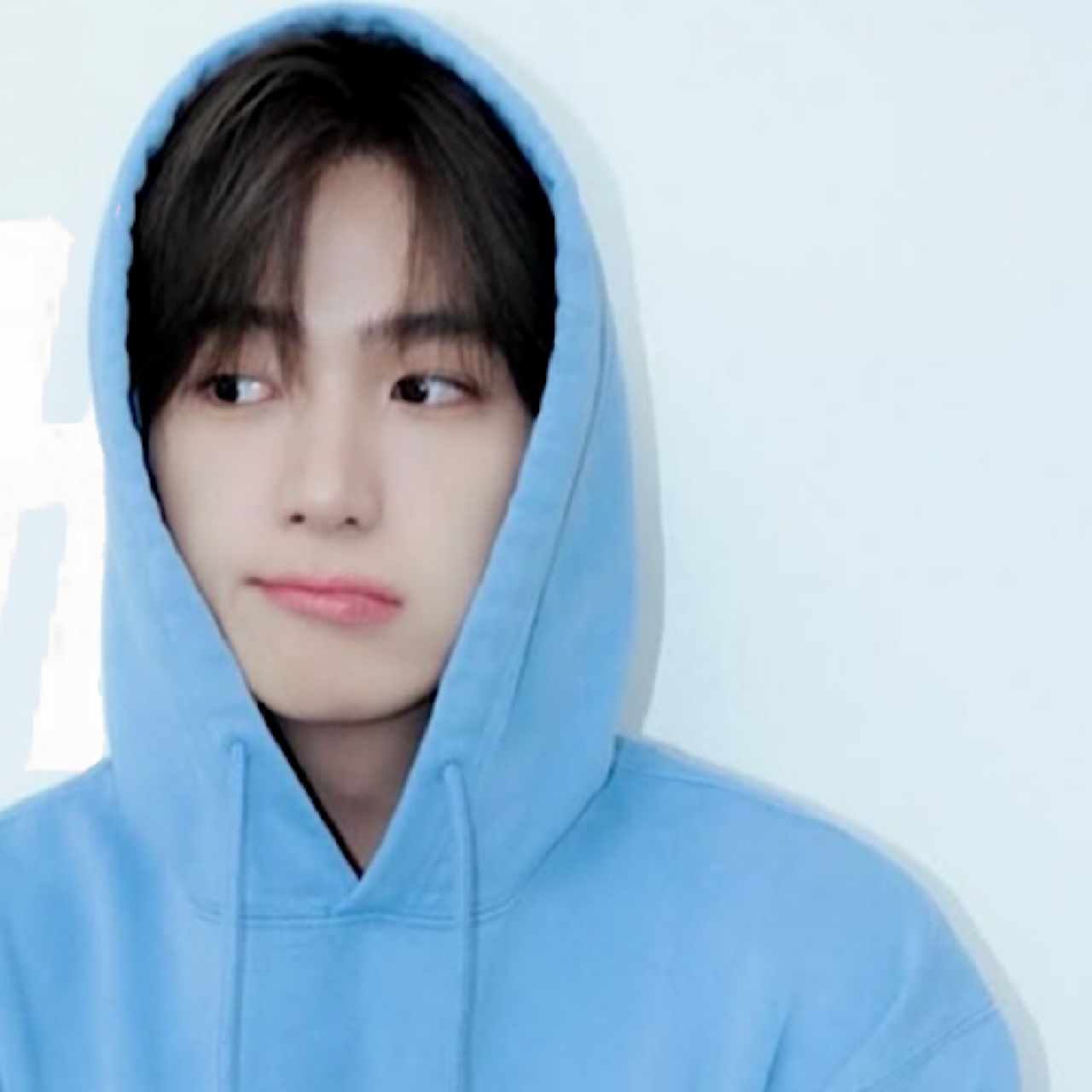 贤在 (THE BOYZ)的最新活动照片