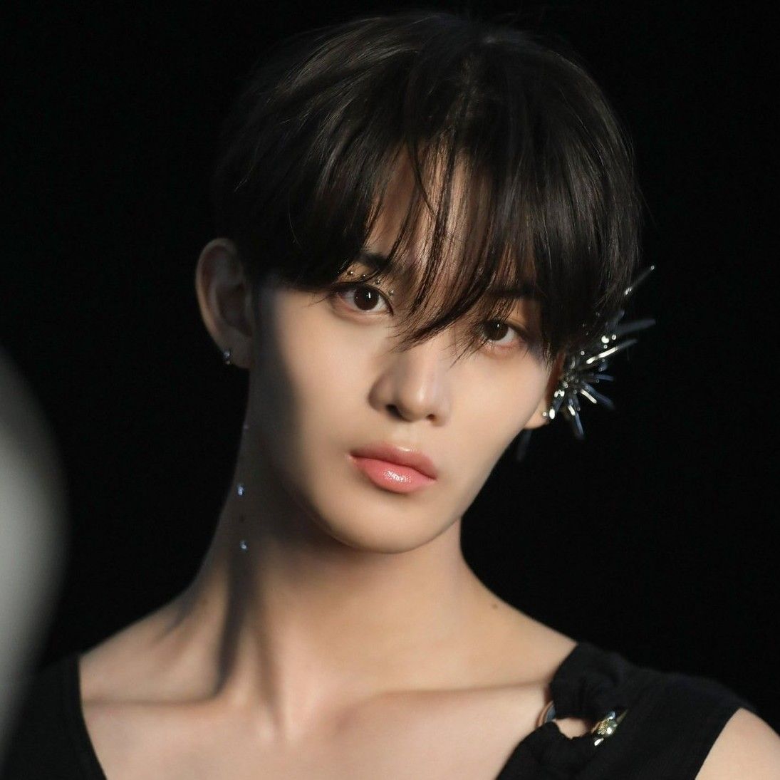 A moment captured by Bae Jinyoung's fan