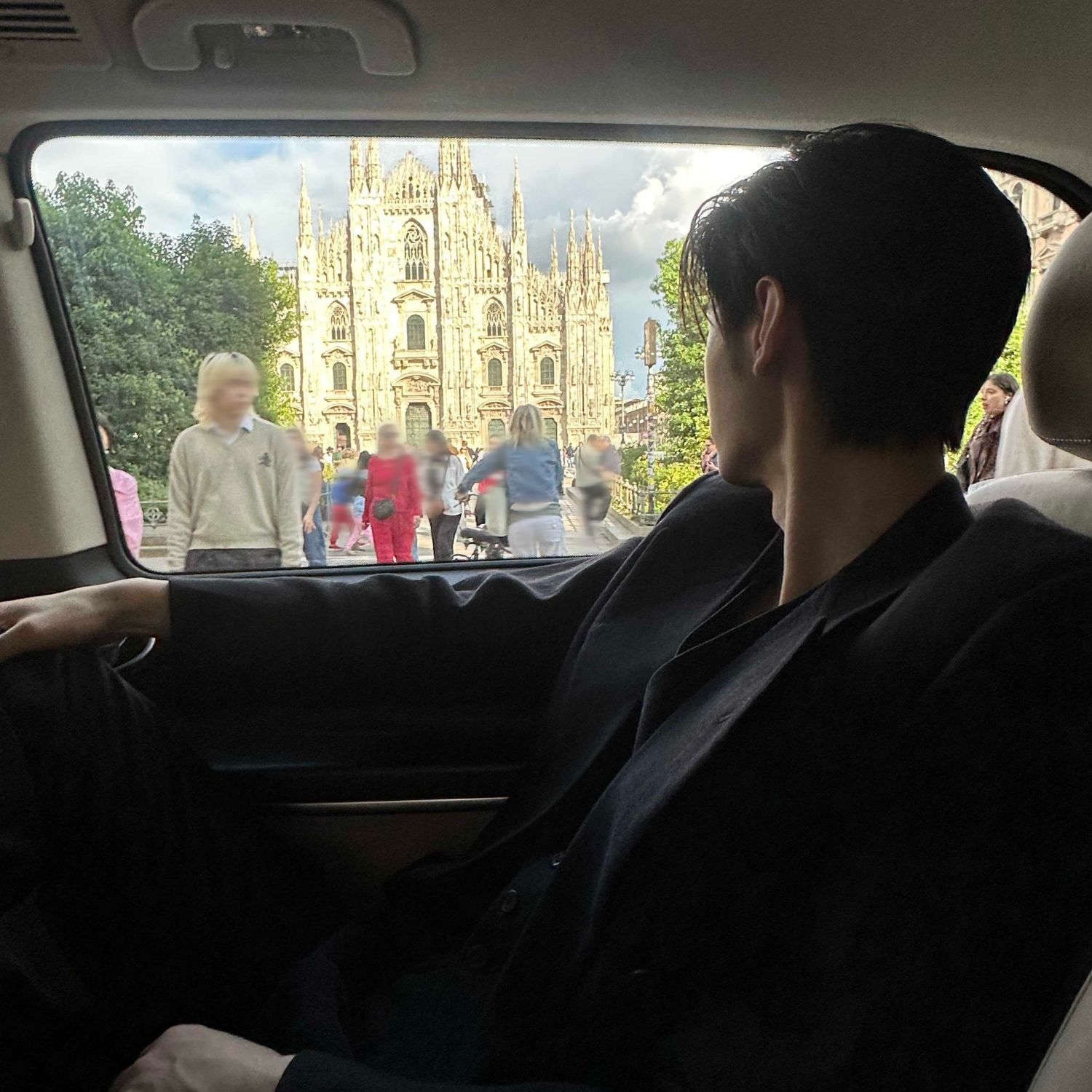 Recent activity shot of Sunghoon (ENHYPEN)