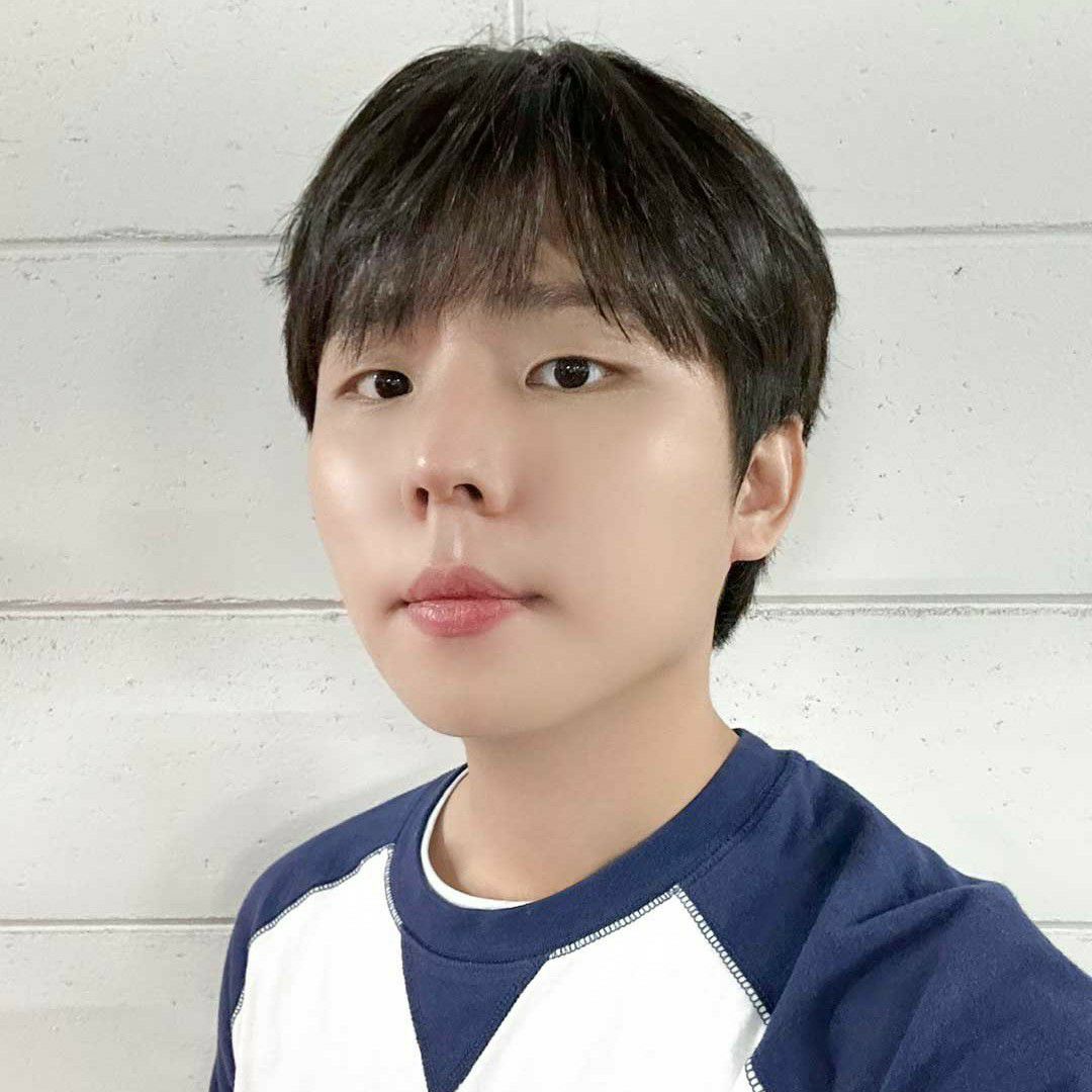 A moment captured by Jung Seunghwan's fan