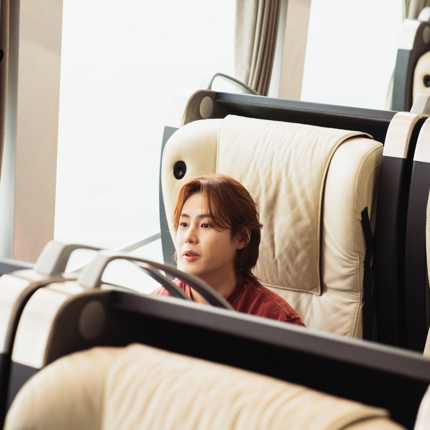 하성운 최근 활동샷