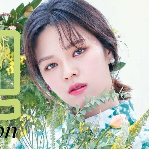 Behind-the-scenes cut of Jeongyeon (TWICE)