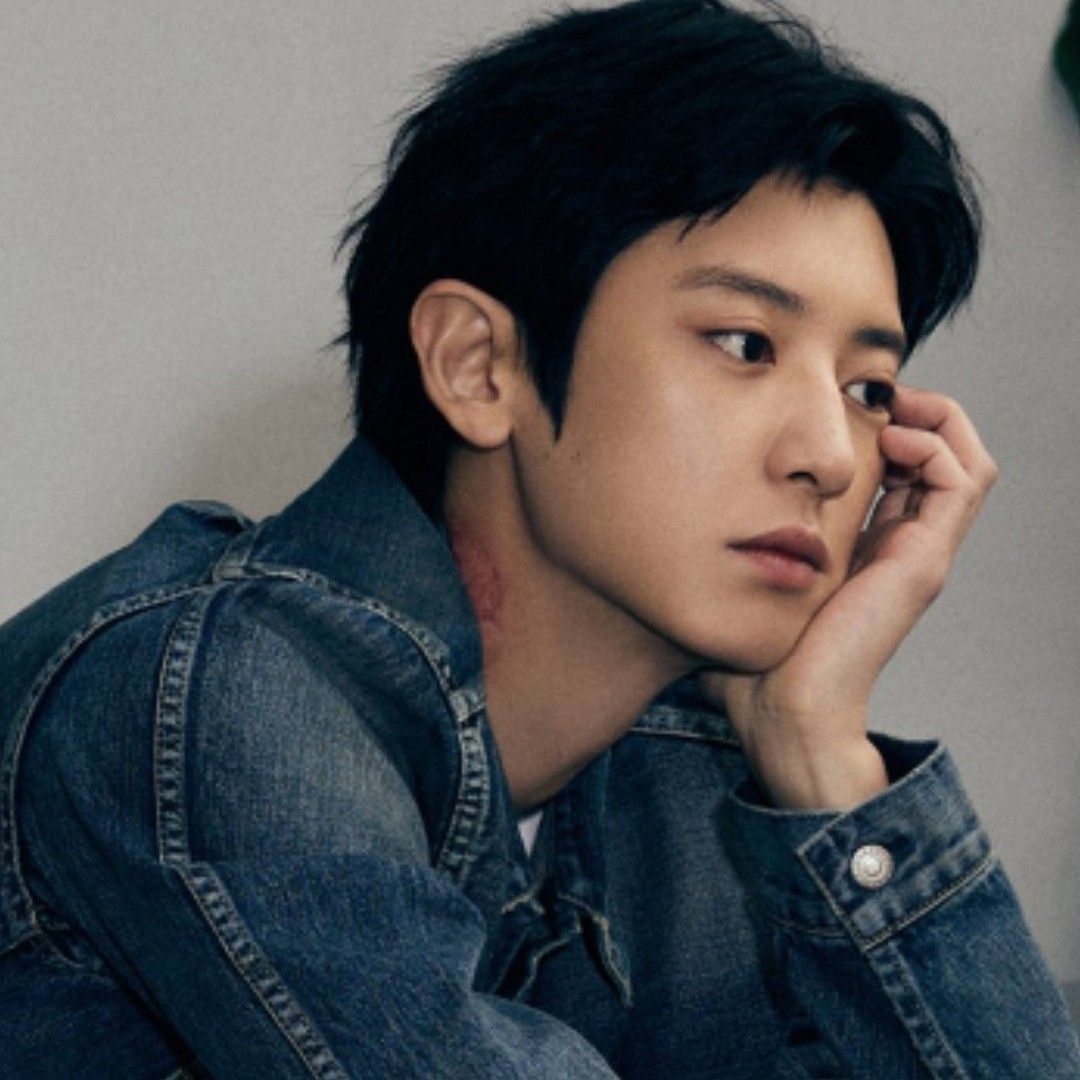 Foto aktivitas terbaru Chanyeol (EXO)