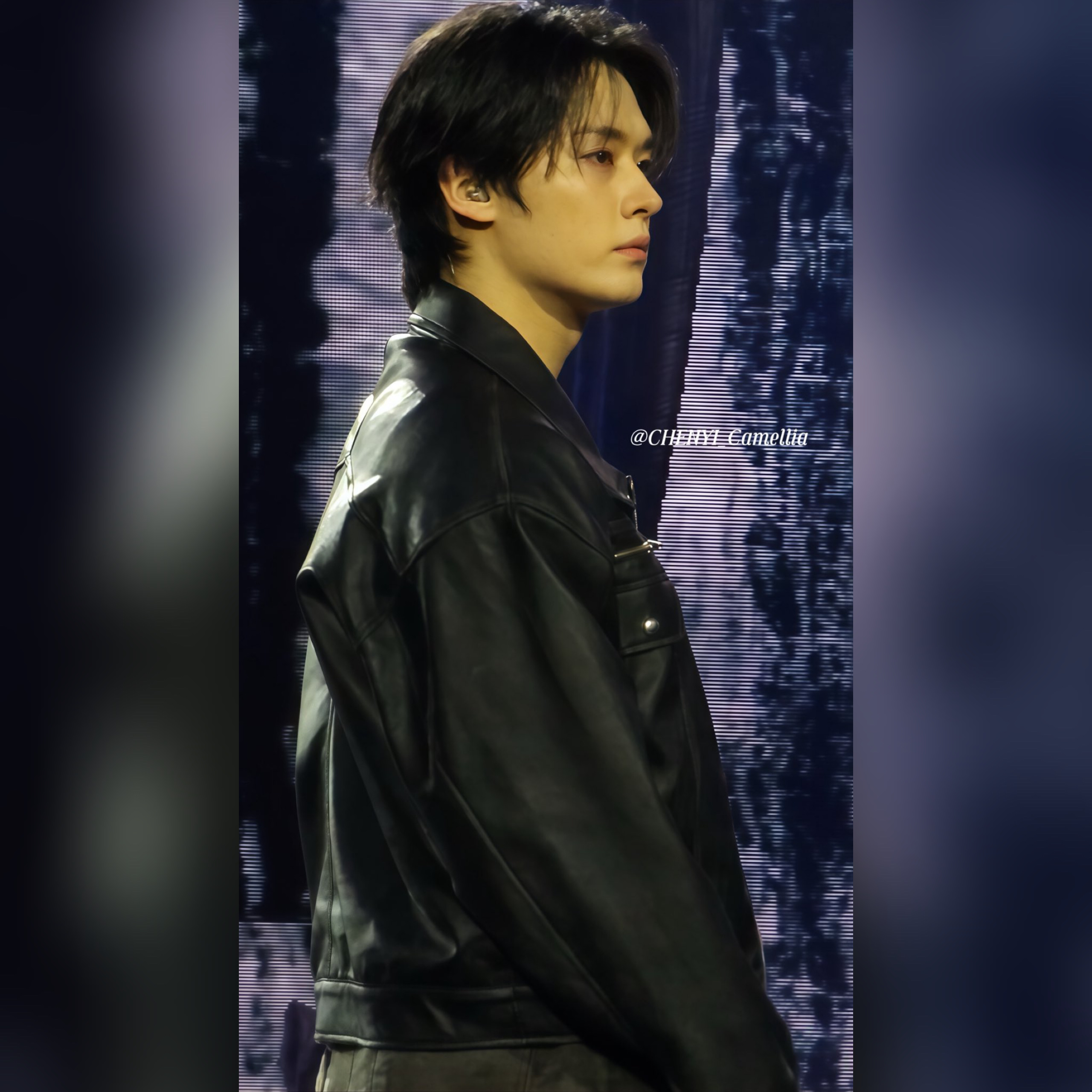 A moment captured by Lee Know (Stray Kids)'s fan