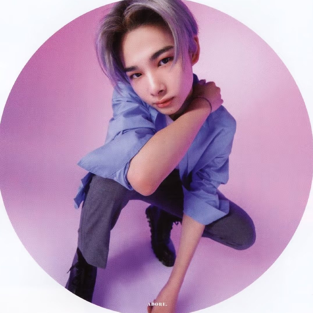 Latest photo of NI-KI (ENHYPEN)