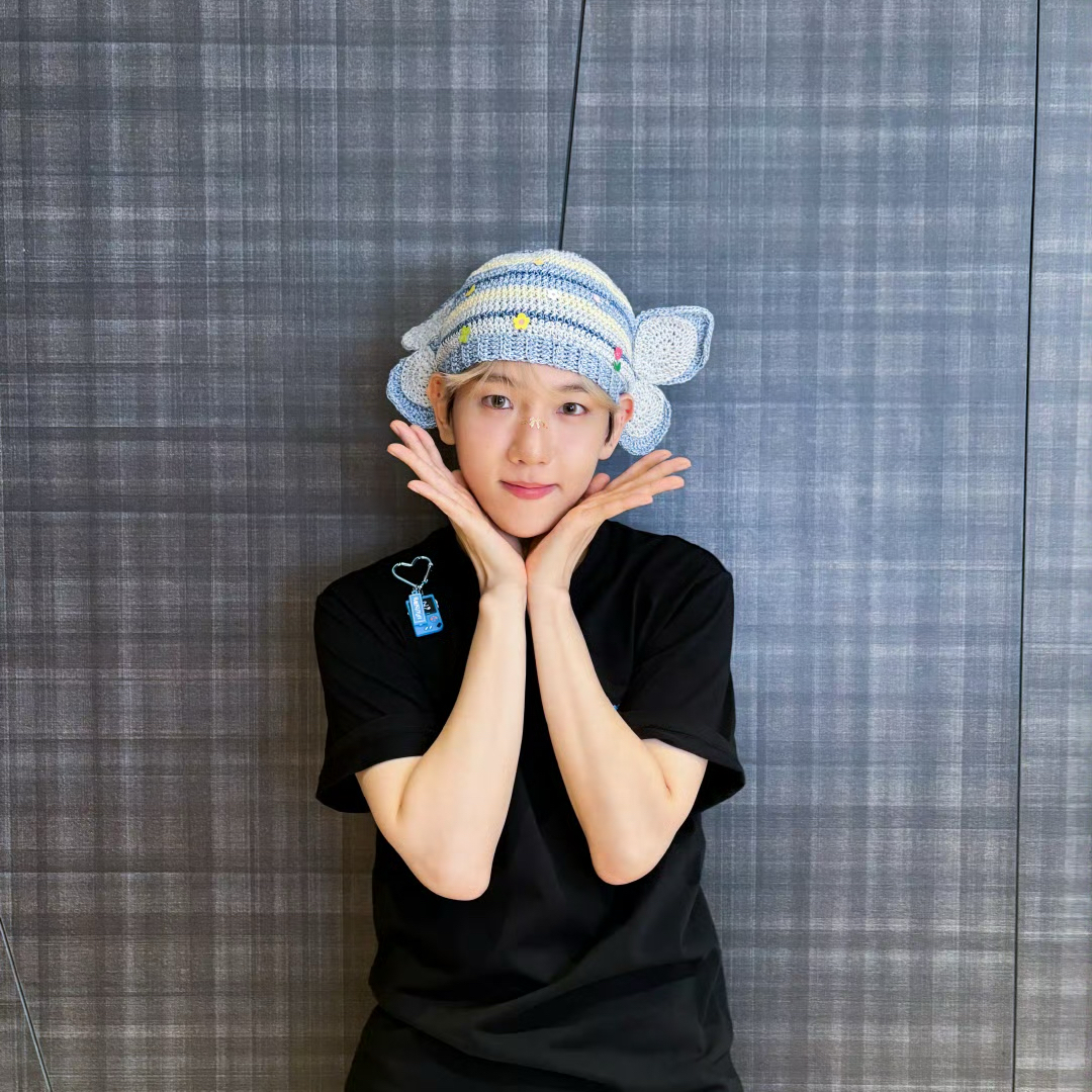 A moment captured by Baekhyun (EXO)'s fan