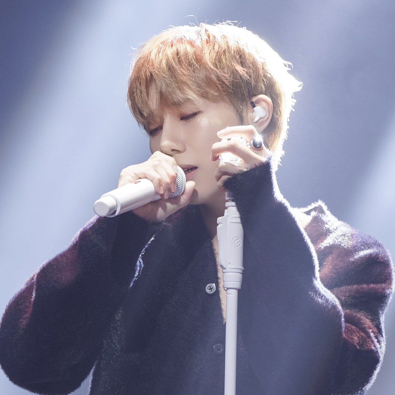 Latest photo of Sungkyu (INFINITE)