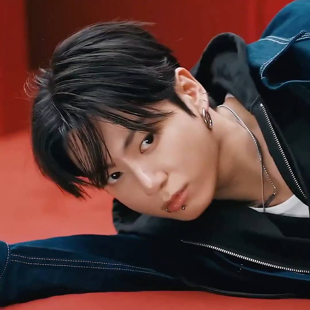 Potret di balik layar Jungkook (BTS)