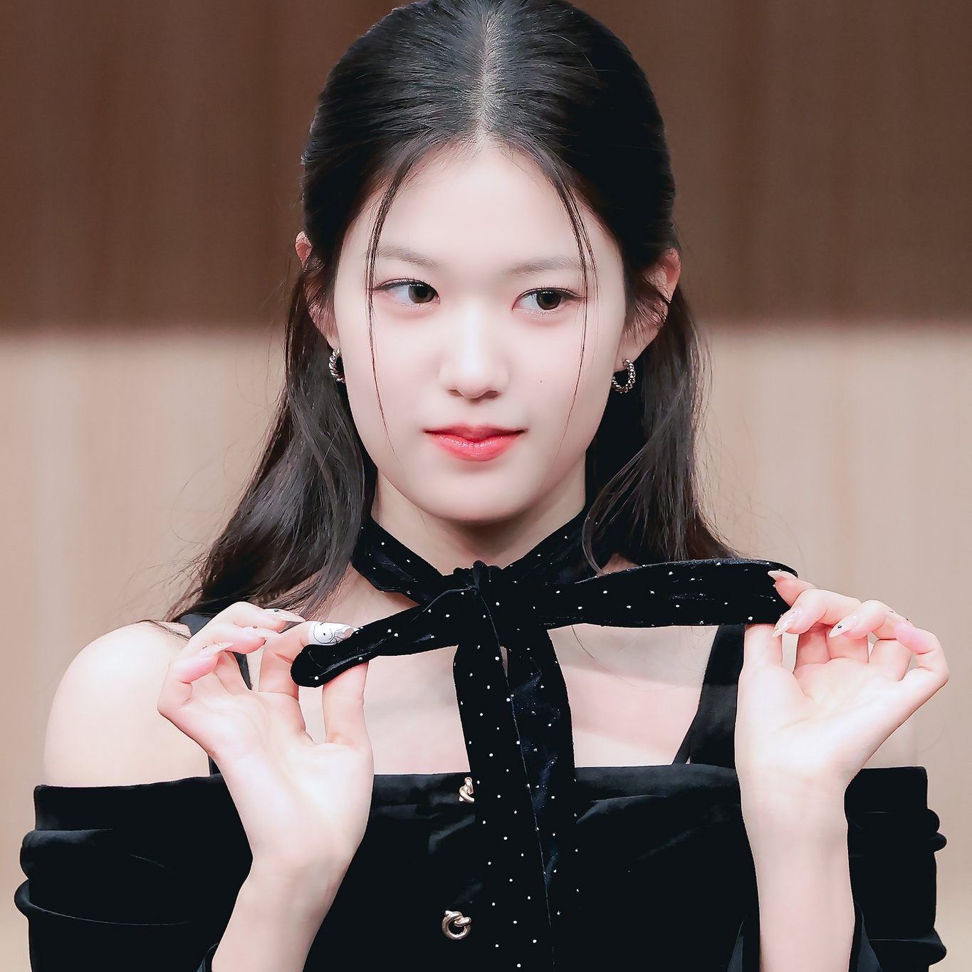 Momen yang diabadikan oleh penggemar Yoon Jiyoon (izna)