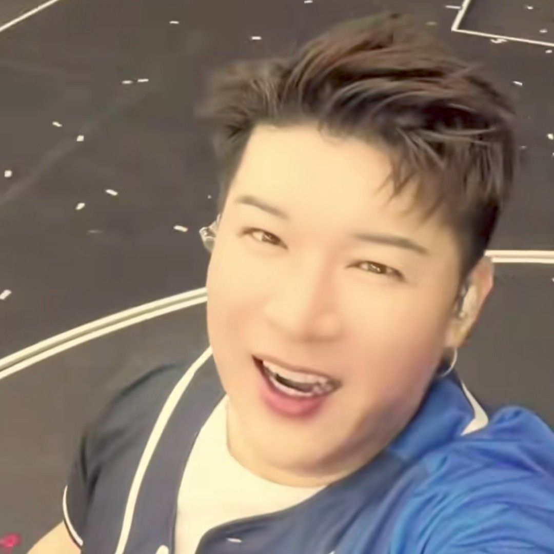 Behind-the-scenes cut of Shindong (Super Junior)