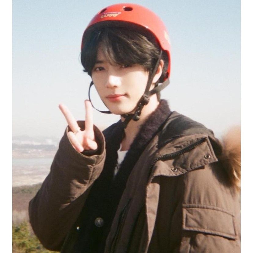 Latest photo of Beomgyu (TOMORROW X TOGETHER)