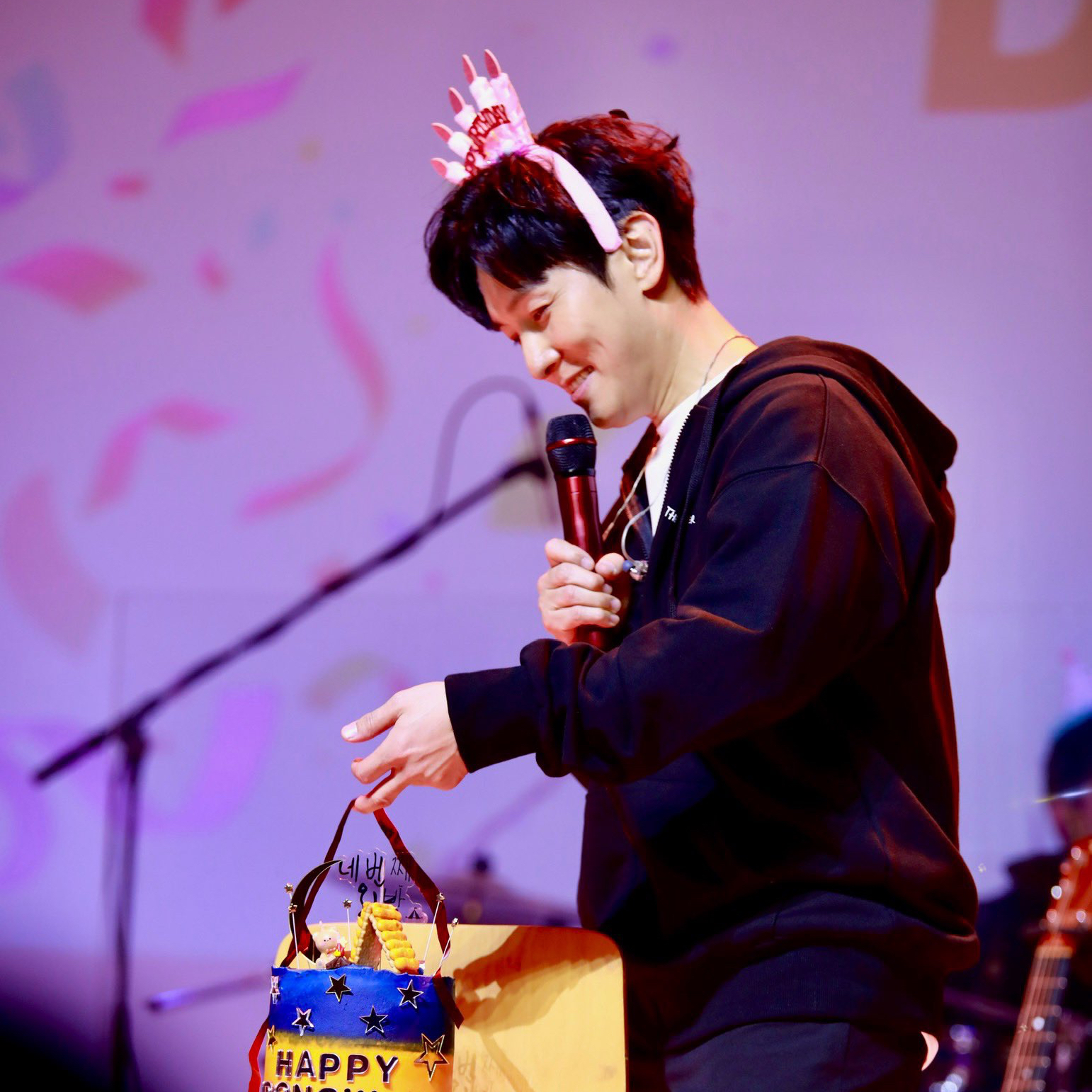 Recent activity shot of Kim Dongwan (SHINHWA)