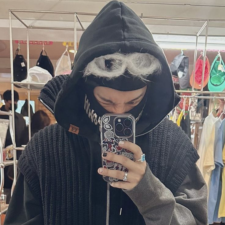 Recent activity shot of Choi Hyunsuk (TREASURE)
