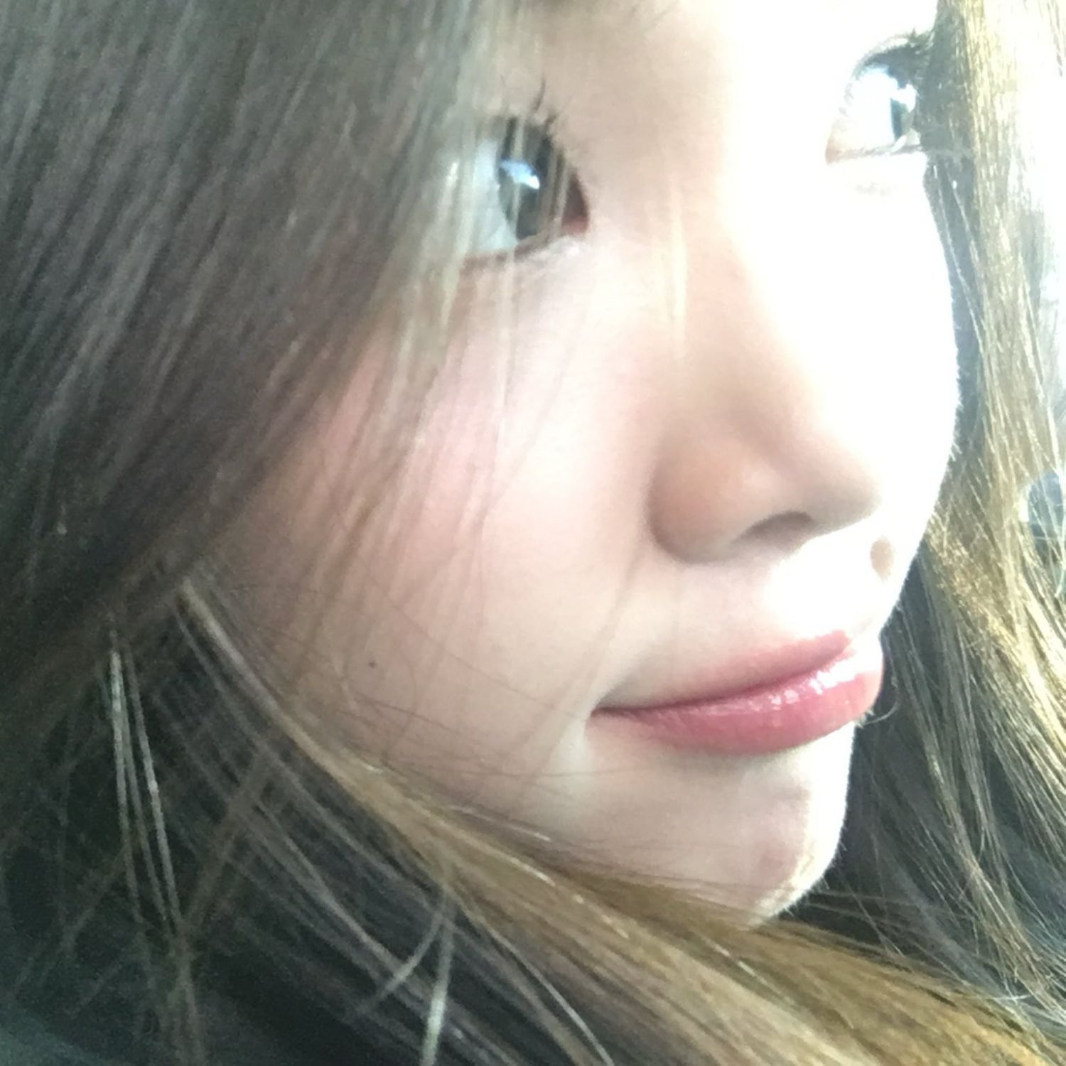 Behind-the-scenes cut of Yuha (Hearts2Hearts)