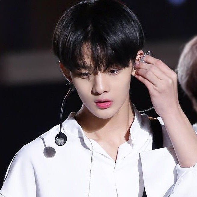 Recent activity shot of Bae Jinyoung