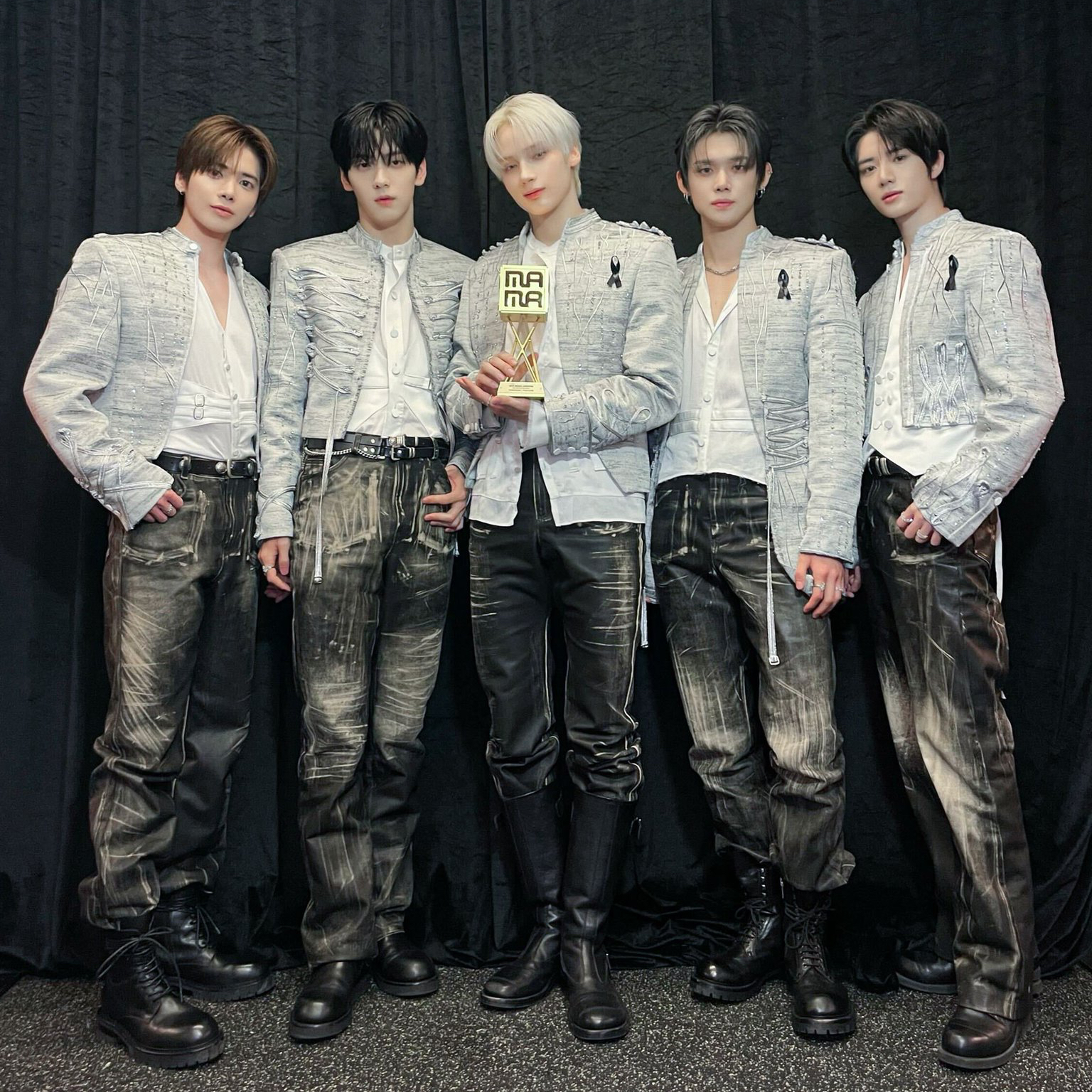 투모로우바이투게더의 최신 사진