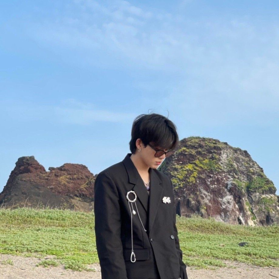 Behind-the-scenes cut of Choi Hyunsuk (TREASURE)