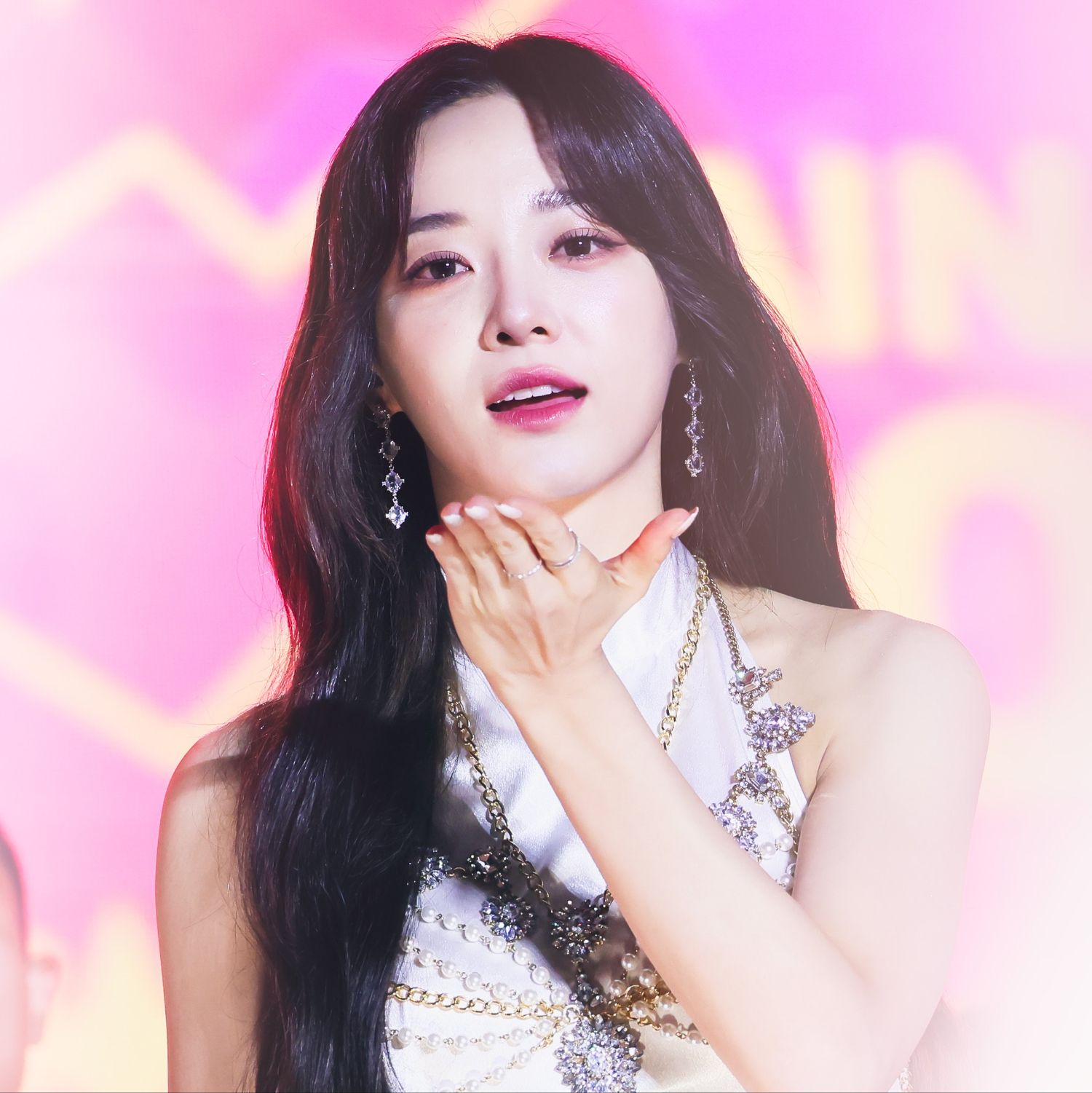 A moment captured by Sejeong's fan