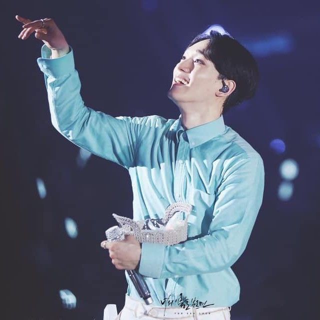 A moment captured by Chen (EXO)'s fan
