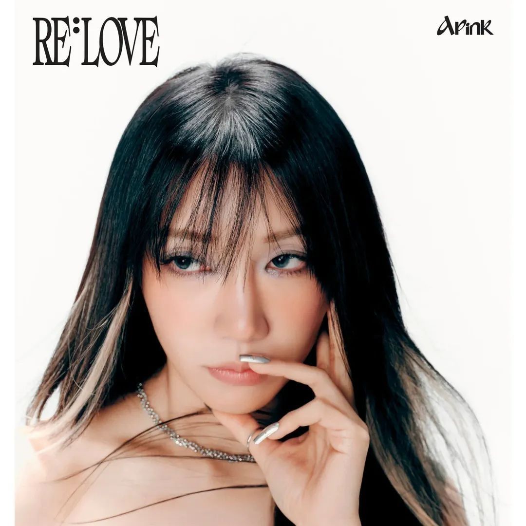 A moment captured by Jeong Eunji (Apink)'s fan