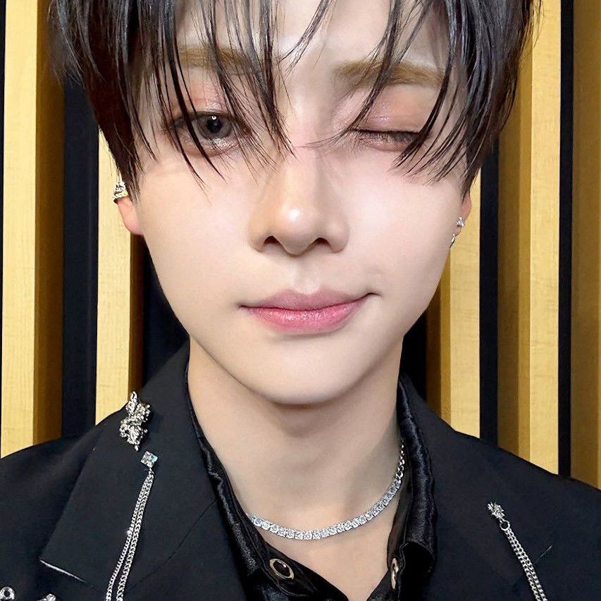 Recent activity shot of Lee Sangwon