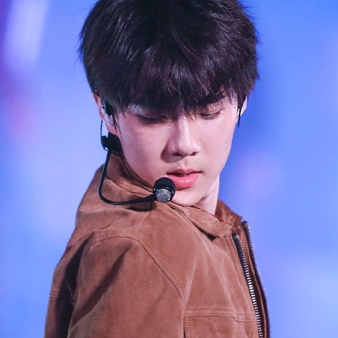 Latest photo of Sehun (EXO)