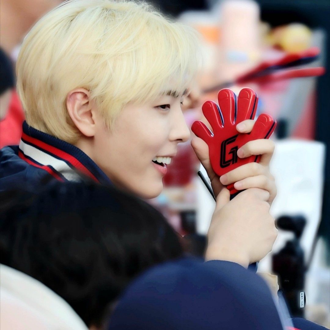 Latest photo of Jaeyoon (SF9)