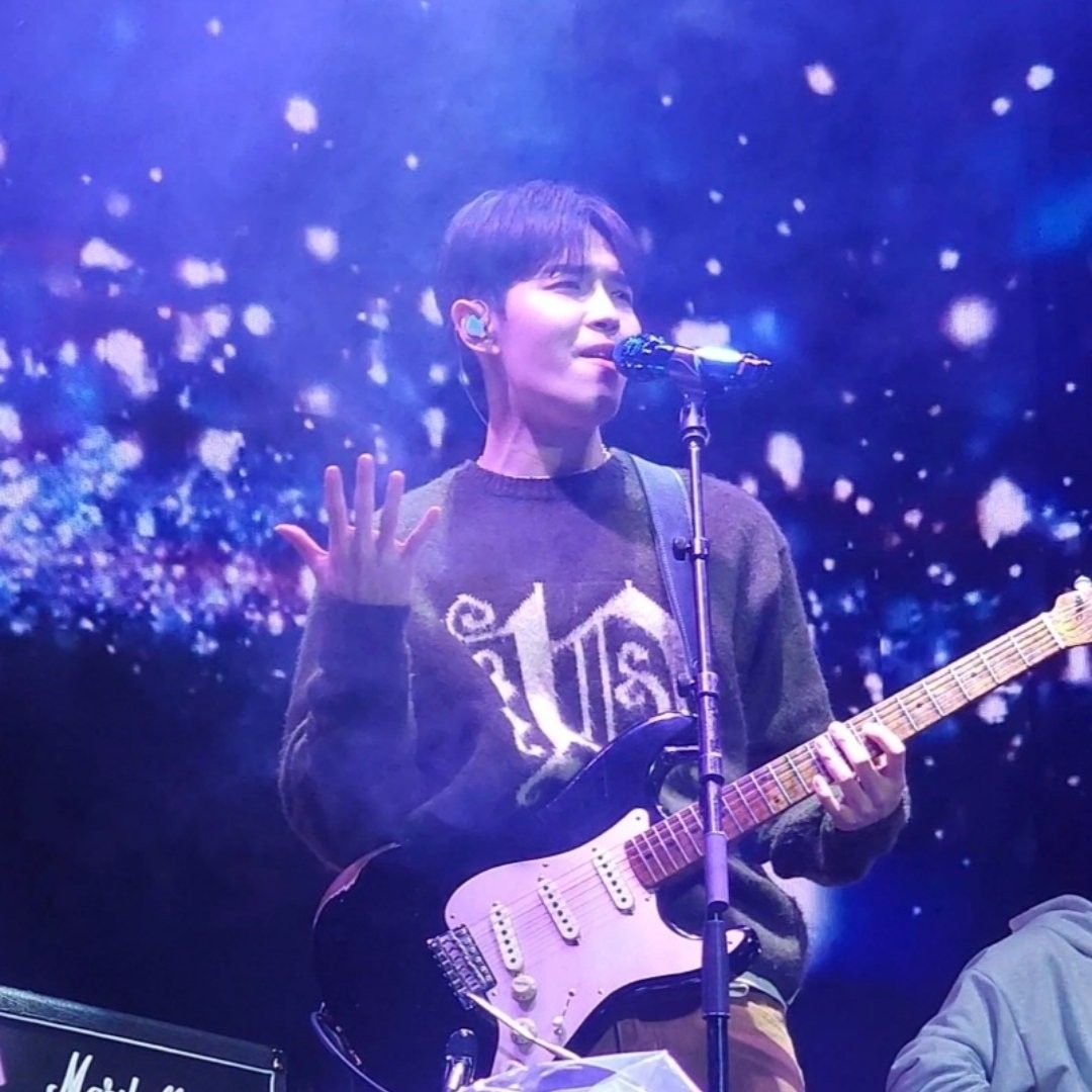 Potret di balik layar Kim Jaehwan