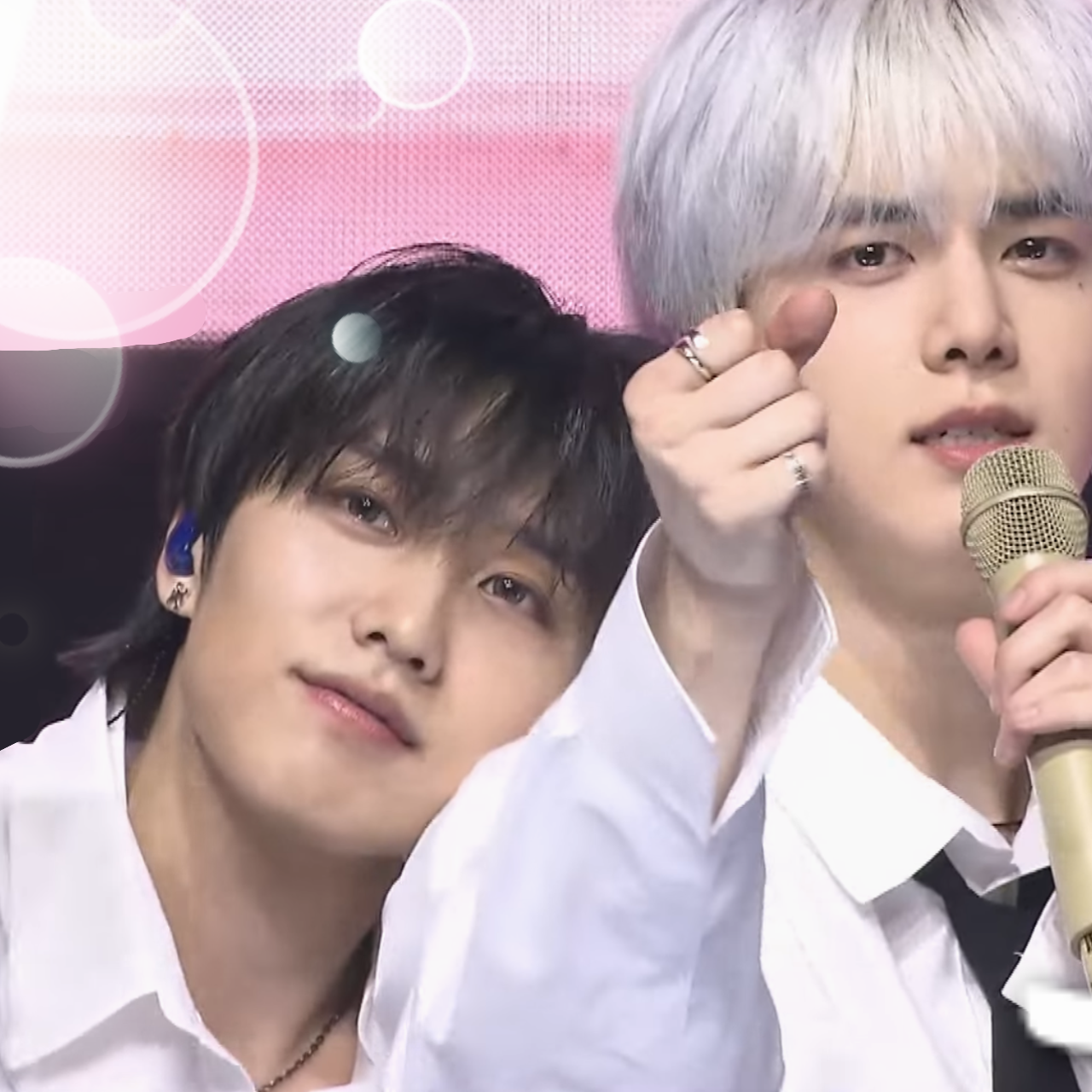 A moment captured by Younghoon (THE BOYZ)'s fan