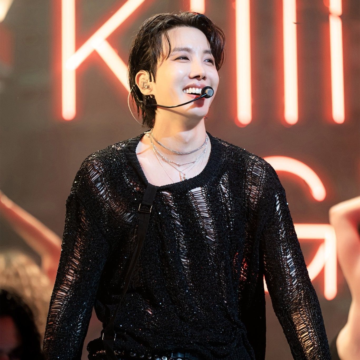 J-hope (防弹少年团)的幕后花絮
