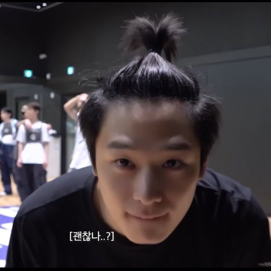 Behind-the-scenes cut of Juyeon (THE BOYZ)