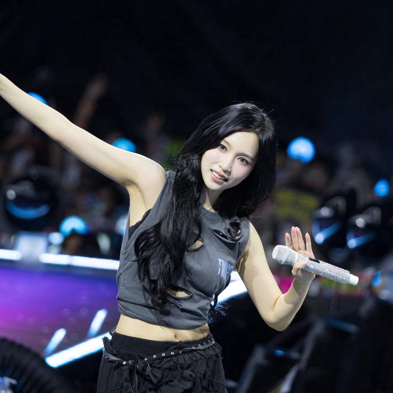 Foto aktivitas terbaru Mina (TWICE)