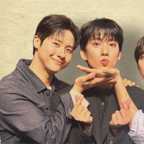 Latest photo of B1A4