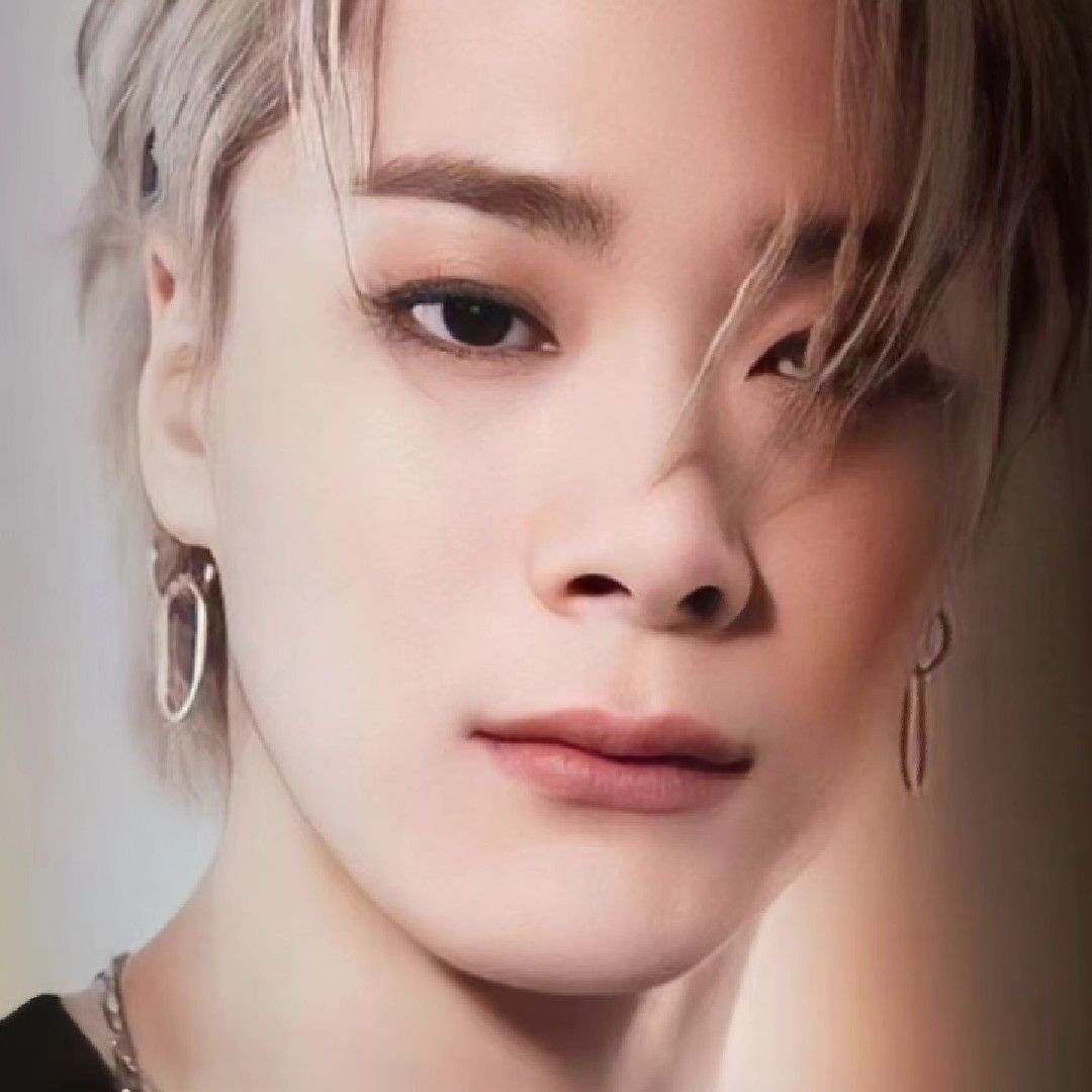 Behind-the-scenes cut of Moonbin (ASTRO)