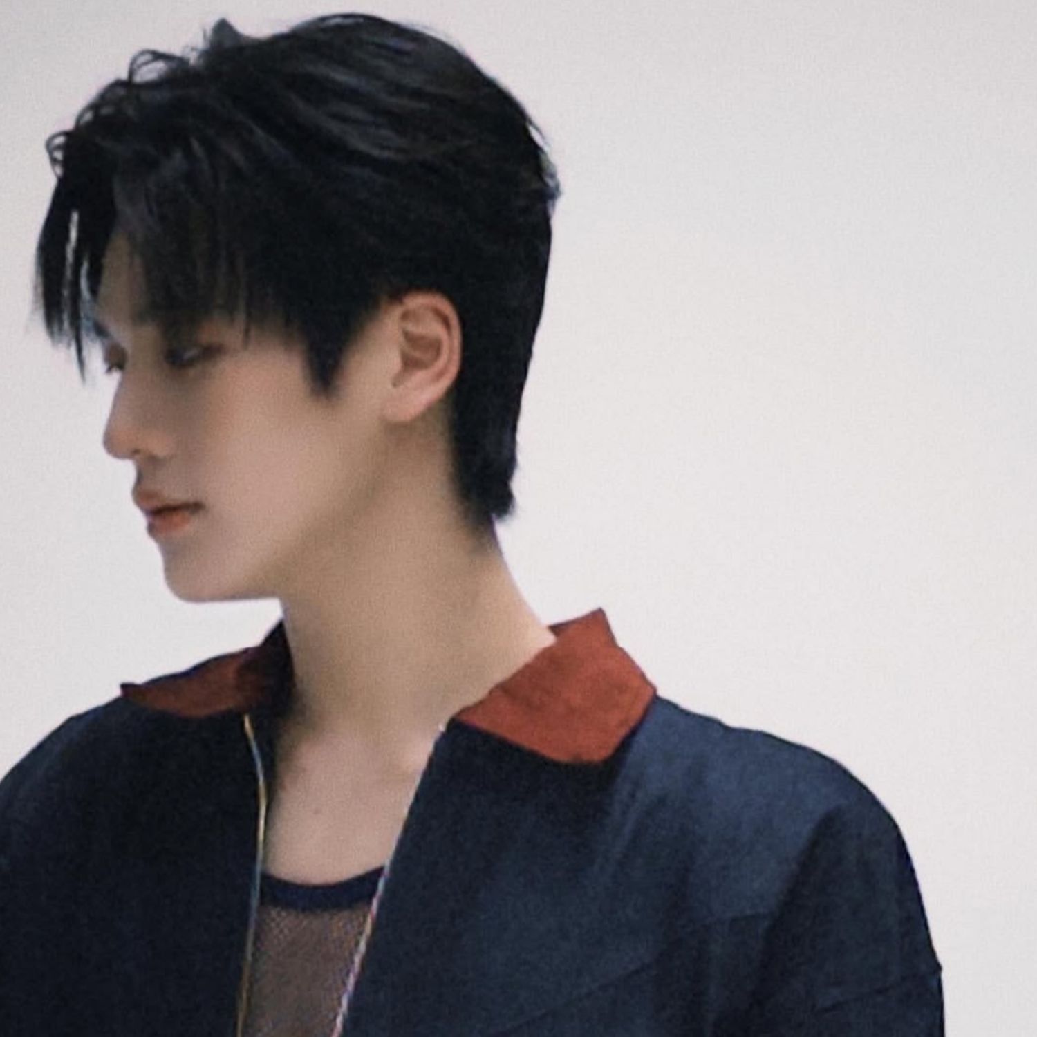 Behind-the-scenes cut of Shen (NexT1DE)