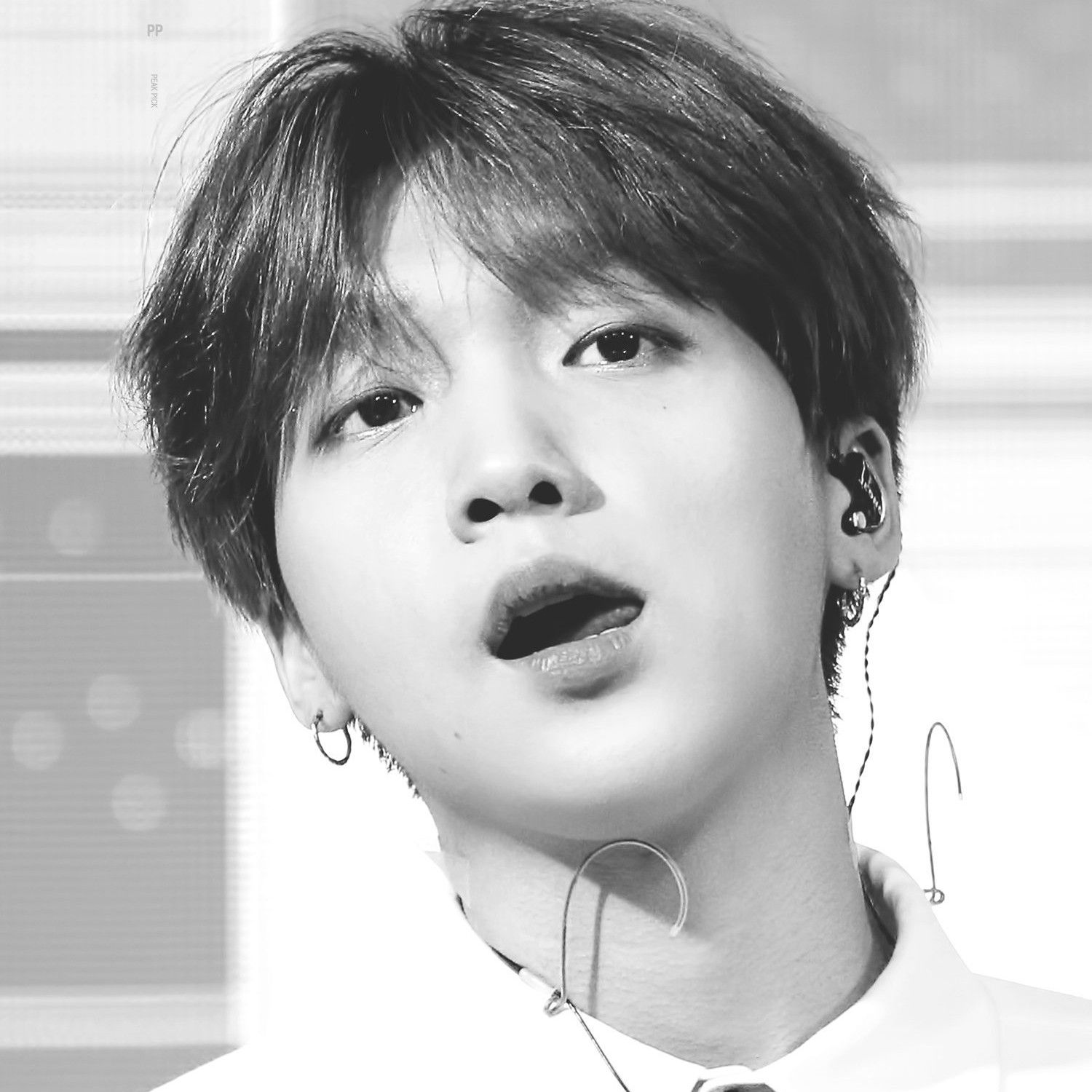 A moment captured by Jeong Sewoon's fan