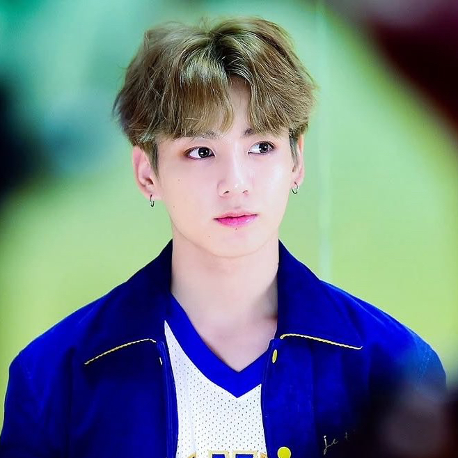 Momen yang diabadikan oleh penggemar Jungkook (BTS)