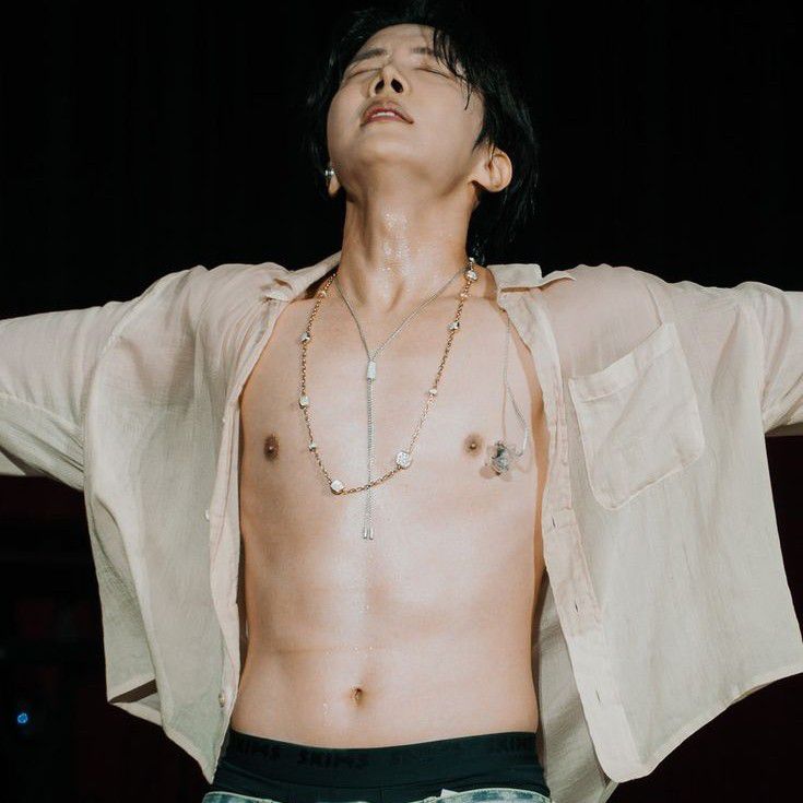 Behind-the-scenes cut of j-hope (BTS)