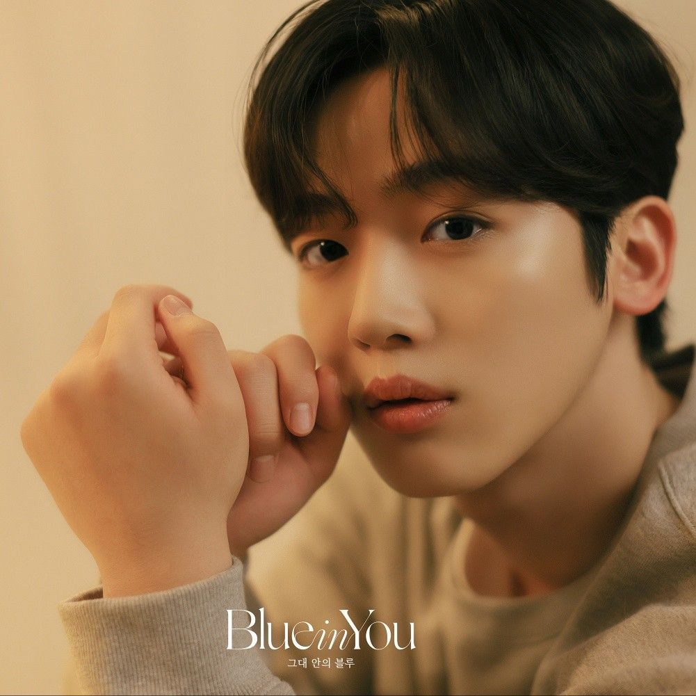 A moment captured by Kim Yohan (WEi)'s fan