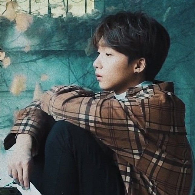 A moment captured by Jeong Sewoon's fan
