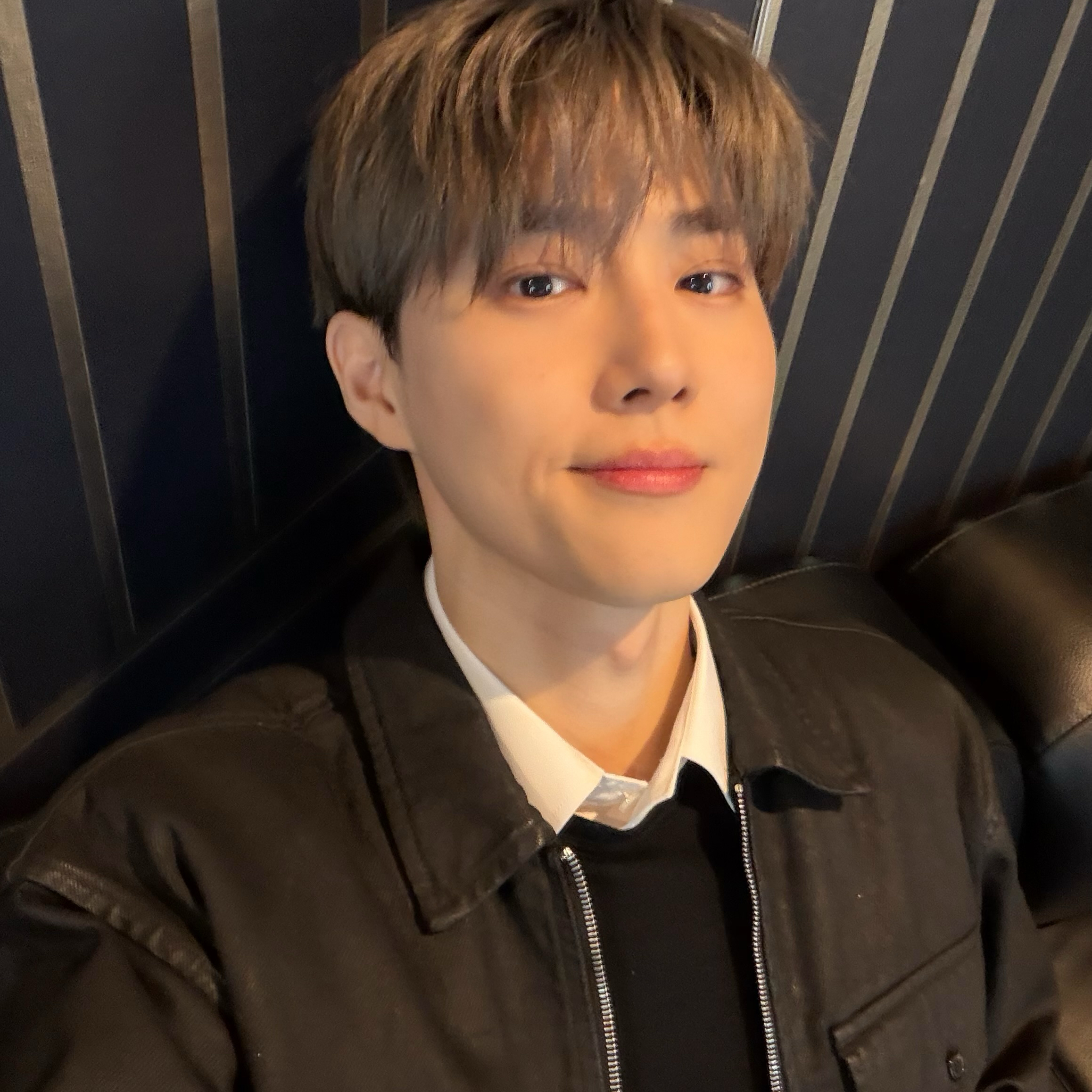 Suho (EXO)的最新活动照片