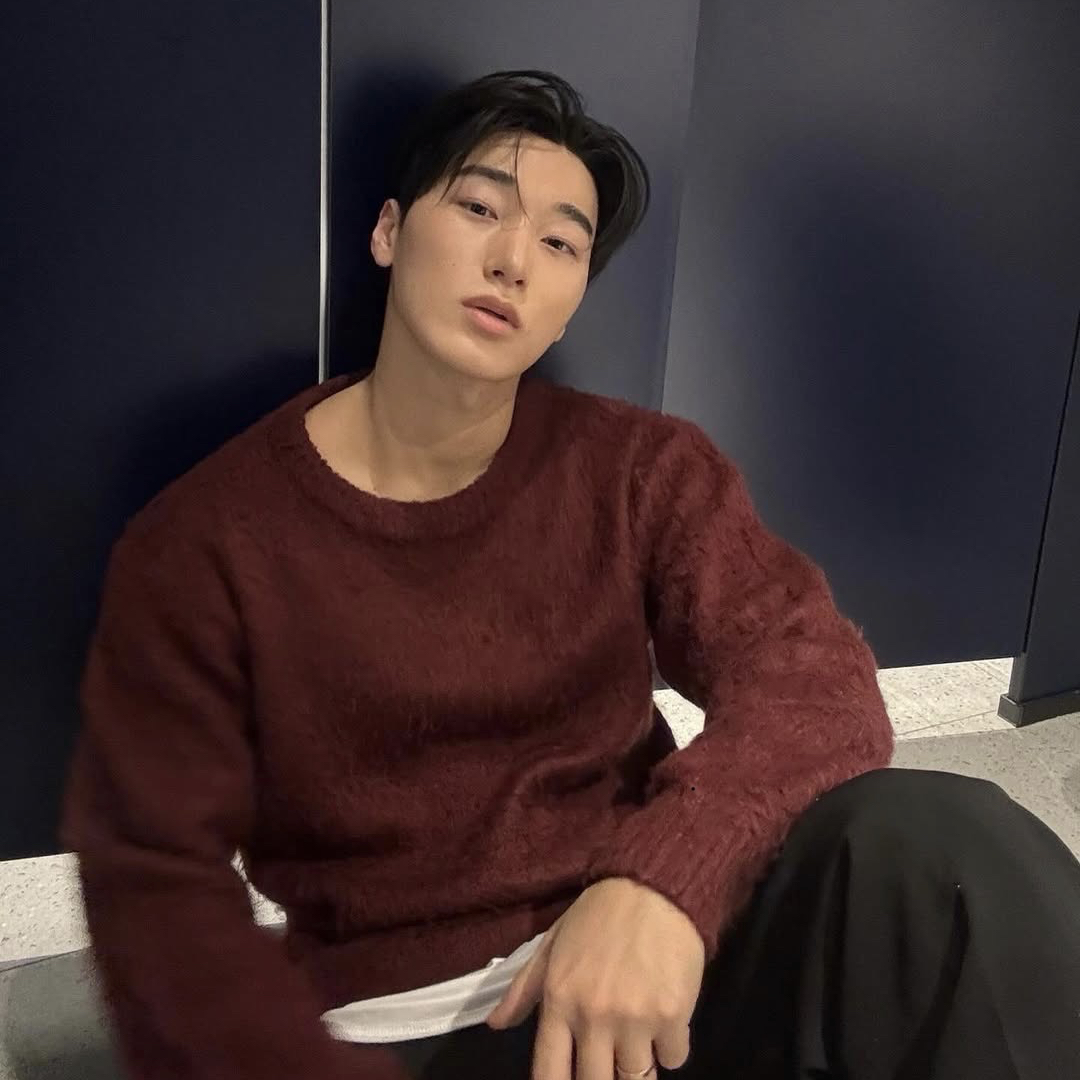 Behind-the-scenes cut of San (ATEEZ)